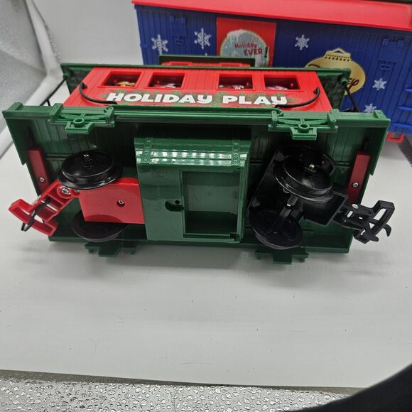 Disney Mickey Mouse Friends Christmas Train Musical Locomotive Engine Scientific - Picture 4 of 10